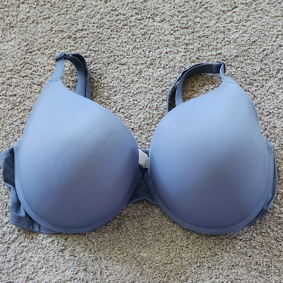 PINK Victoria's Secret Sky Blue Bra - Picture 1 of 7